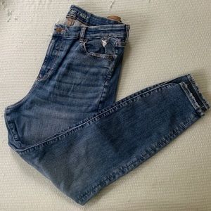 AE Women’s, 16 Long, Ne(x)t Level Ripped High V-Rise Curvy Jegging